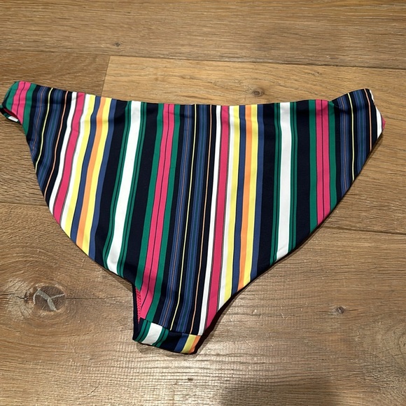 NEW WITH TAGS MARINE LAYER CORSICA FULL CUT
BIKINI BOTTOM MULTI STRIPE Medium - Picture 3 of 6